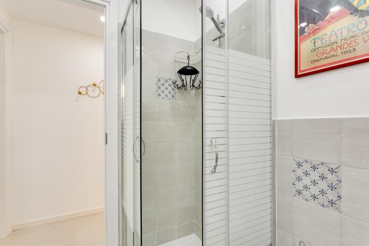 Pra' Modern & Cozy Apartment Genoa